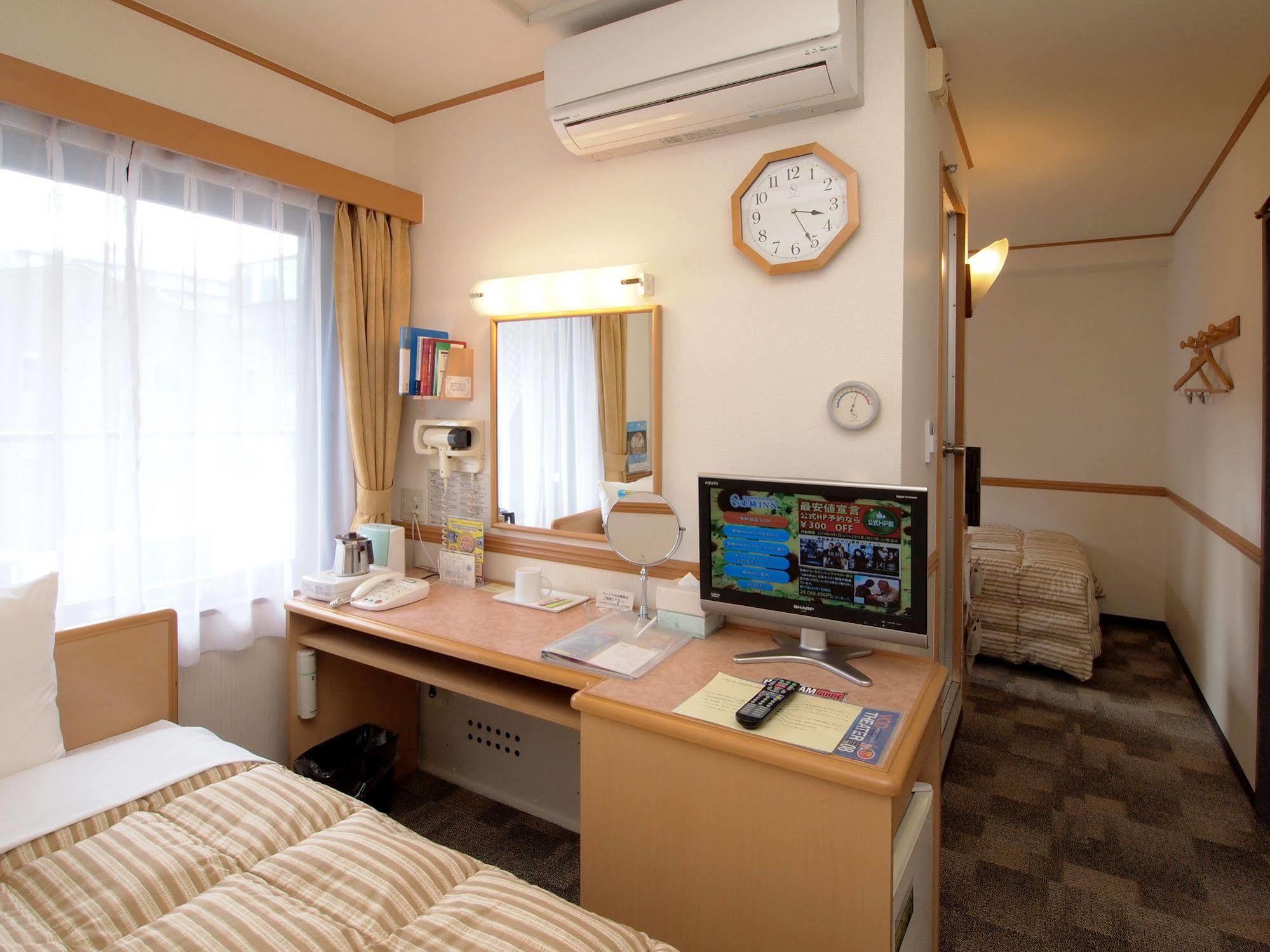 Toyoko Inn Sakudaira-Eki Asama-Guchi Exterior photo